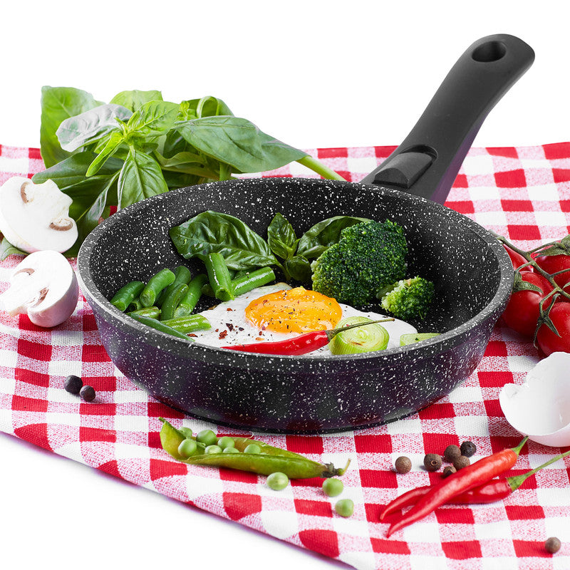 Non-stick frying pan