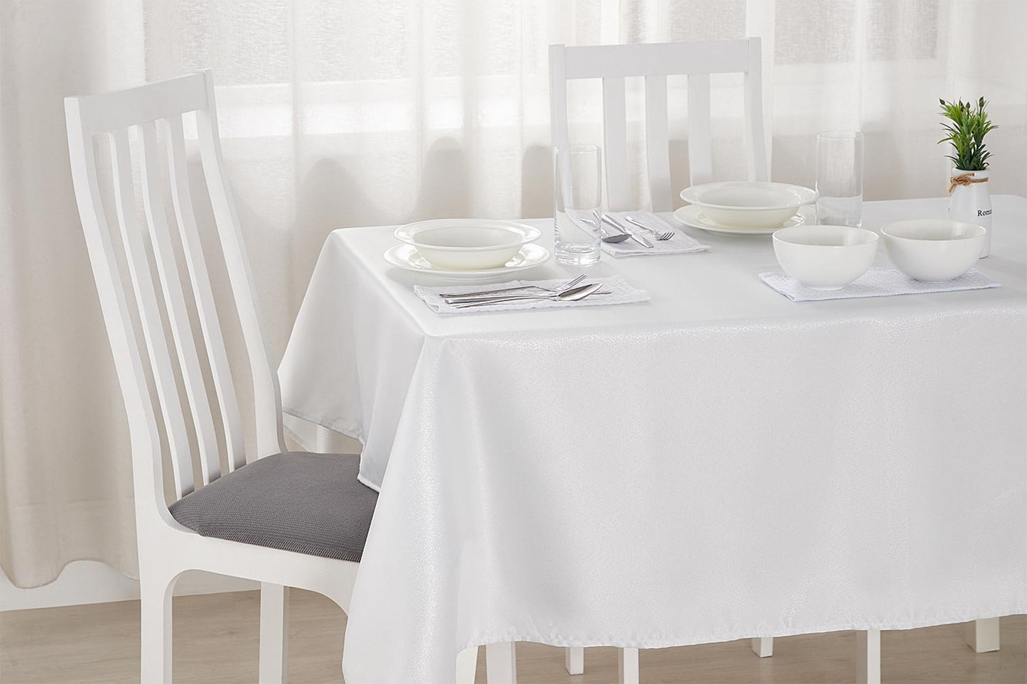 Tablecloth, 150x180 cm, polyester, white